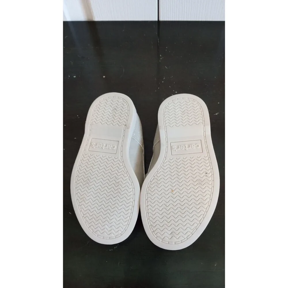 NWOT‎ Carter's suede like loafer slip on's